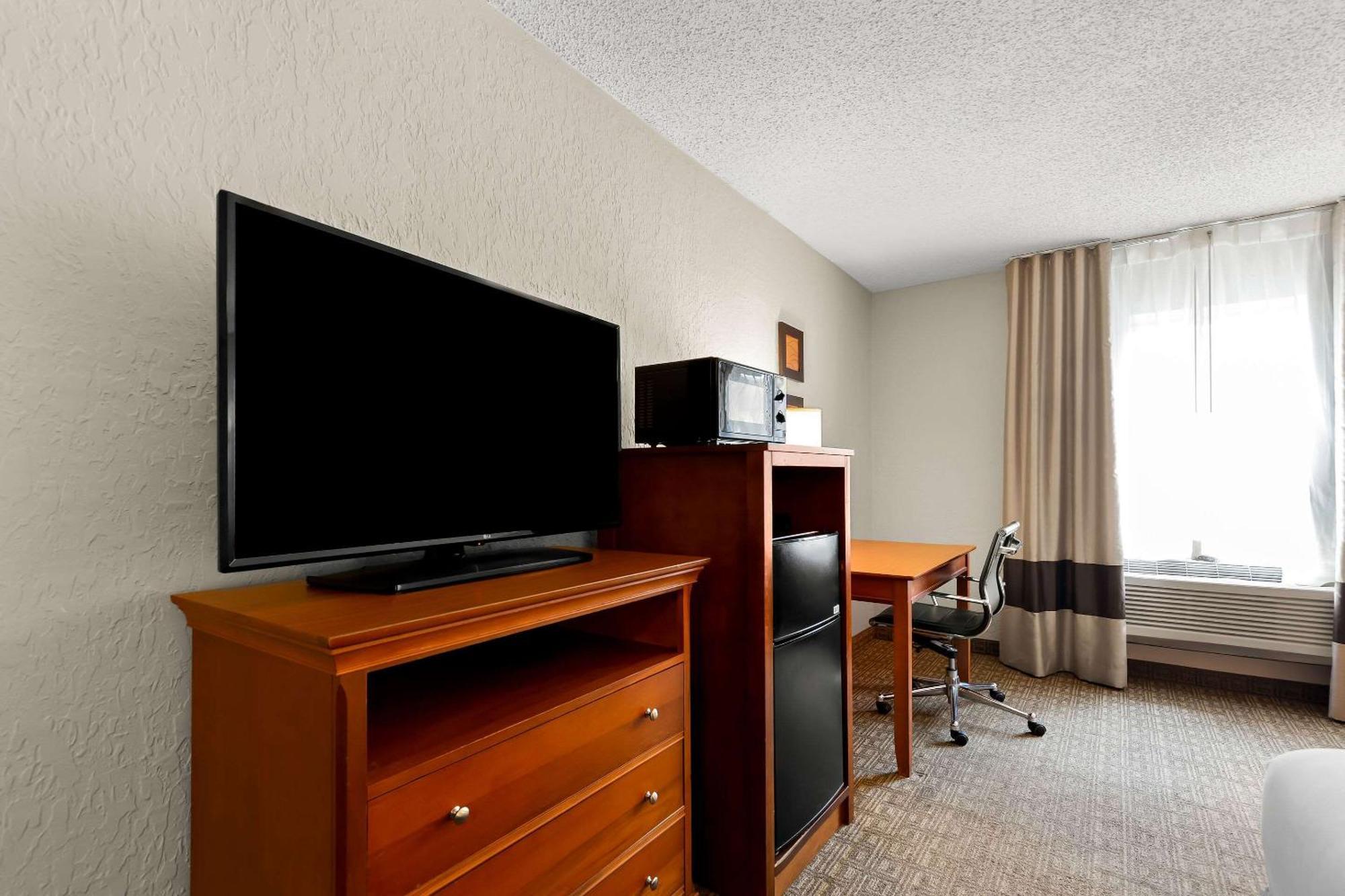 מרלינד הייטס Comfort Inn St Louis - Westport Event Center מראה חיצוני תמונה